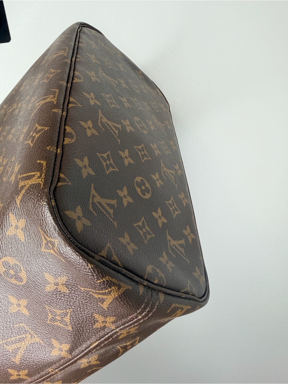 Louis Vuitton Neverfull MM – Monogram - Picture 10 of 12